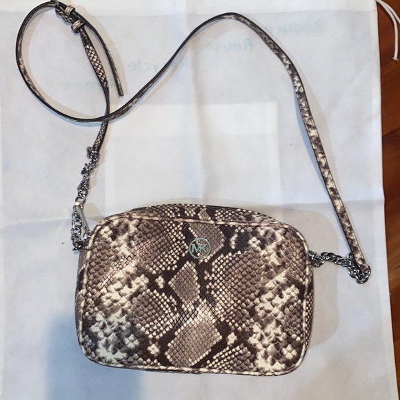 Michael Kors Python Print Cross Body Bag with Adjustable belt. New Never Used. - Picture 12 of 15